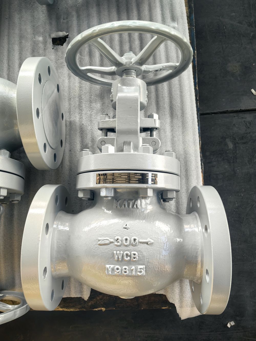 KATA globe valve — detail 5